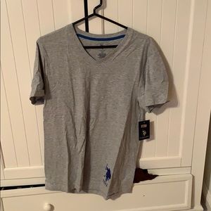 Men’s Polo grey v neck t shirt